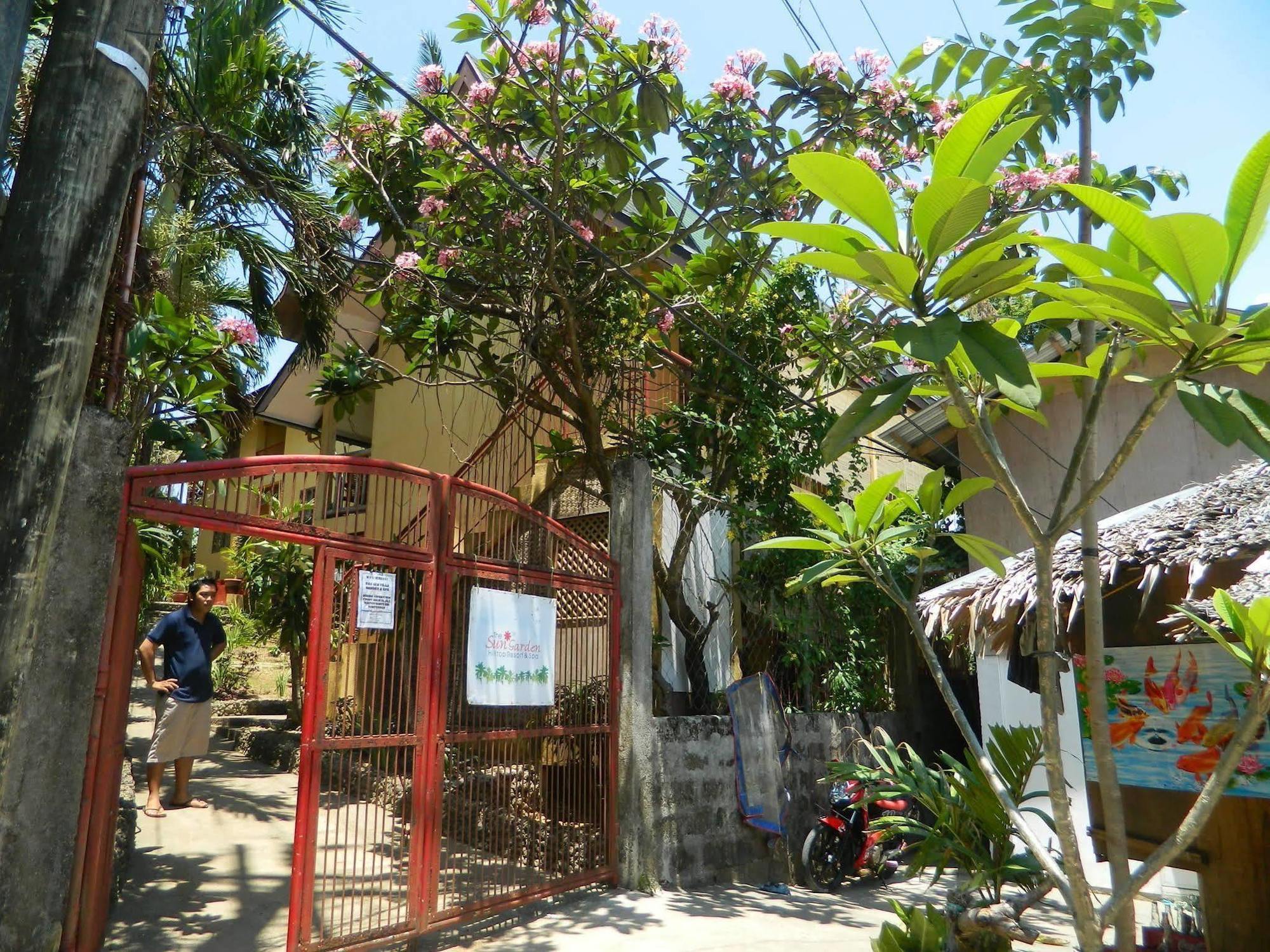 Hotel Sun Garden Hilltop